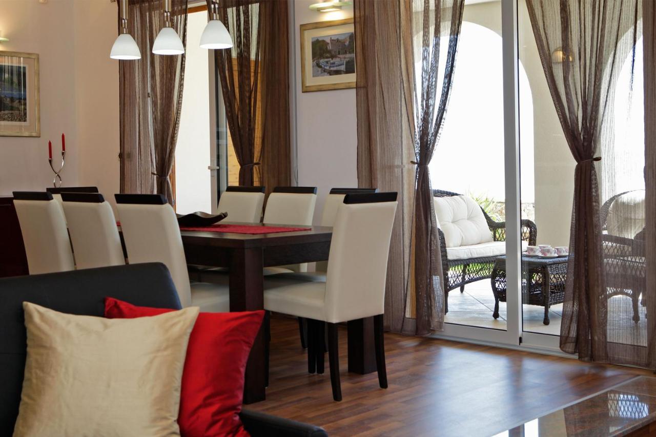 Villa Nera Bol Bagian luar foto
